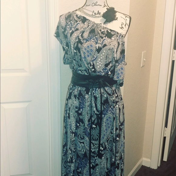 Lane Bryant Off the Shoulder Dress - Picture 2 of 3